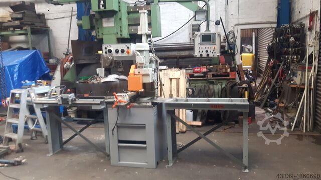 Полуавтоматический циркулярный станок KASTO V350 U