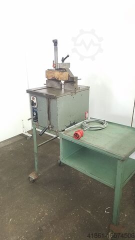 Циркулярная пила для полов из алюминия и древесного пластика EISELE MS 300