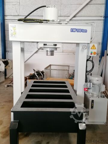 портал пресс KK Kletzer Portal Richtpresse 150 to