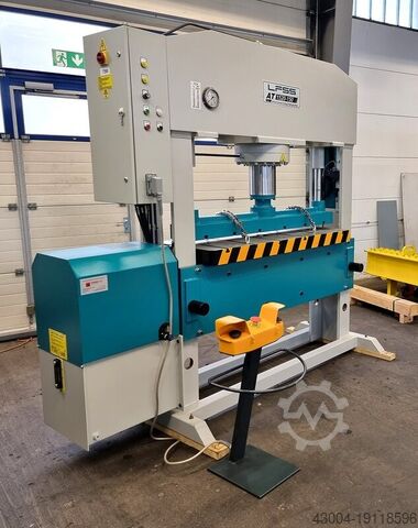 Пресс для мастерской - гидравлический HESSE by LFSS AT 1520/150