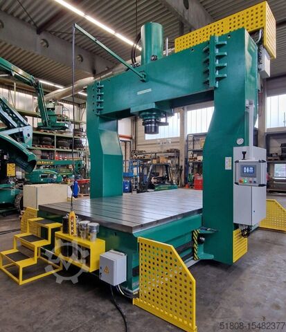 Гидравлические прессы KK Kletzer Portal Richtpresse 300 to