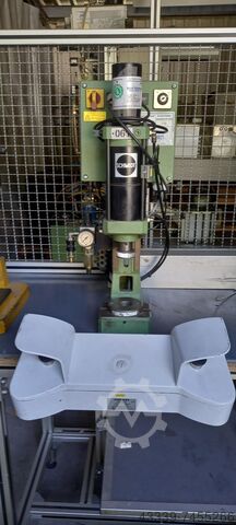 Пневматический пресс SCHMIDT ZHS-2/22