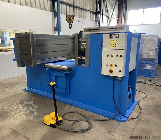 Выпрямительный пресс Hidrogarne 300T Horizontal-Richtpresse HV-300-NC