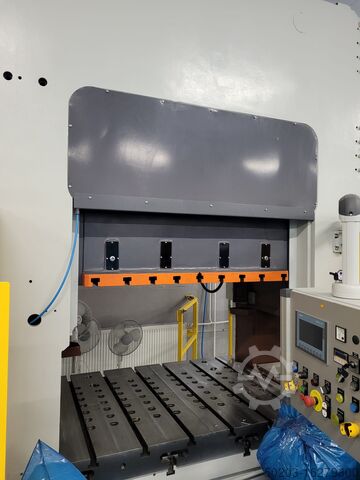 Кузнечный пресс ŠMERAL BRNO LKT 250D