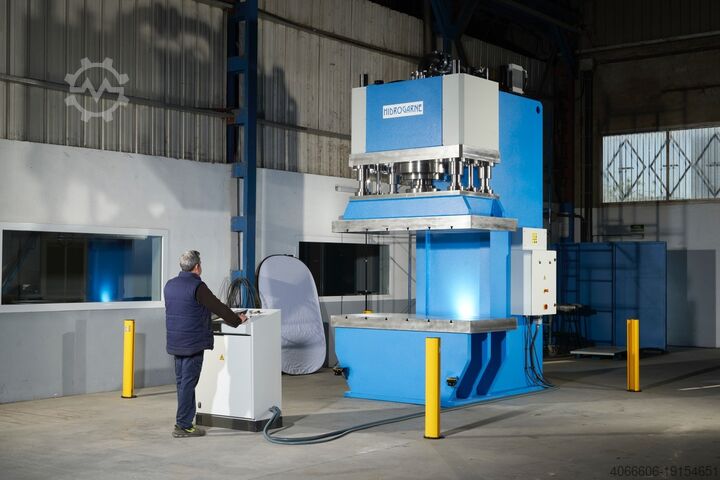 Гидравлический пресс Hidrogarne 400T C-RICHT-PRESSE für Schienen