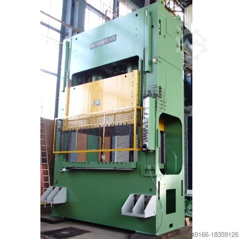 Двухколонный пресс - гидравлический DIEFFENBACHER PO 1000 A (UVV)