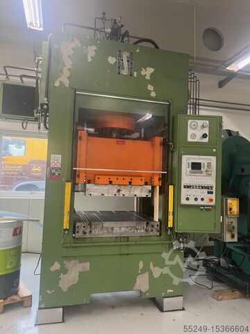 Гидравлический пресс Hans Schoen NHN 250 75 (250 Ton)