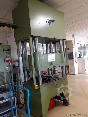 Гидравлический испытательный пресс AGEO GHP 125 HK