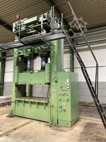 Гидравлический пресс для полиэфирной смолы BUERKLE HDO 630