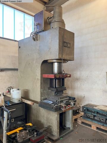 Одноколонный пресс - гидравлический ZEULENRODA PYE 160 S1M