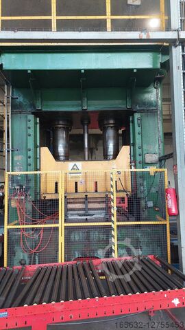 Гидаруловый пресс Gidropress P315