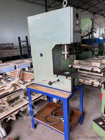 Гидравлический пресс WMW PYTE 3,15  