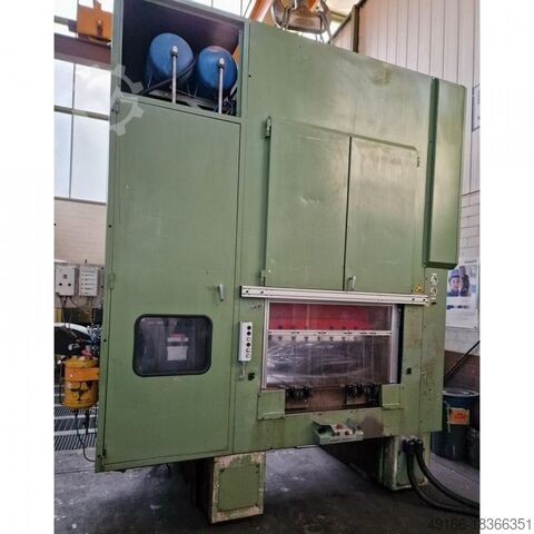 Автоматический вырубной пресс с двойной колонной KAISER V 160 WR / 1300