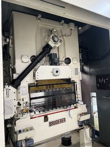 Автоматическая вырубная машина BRUDERER BSTA 50 USL