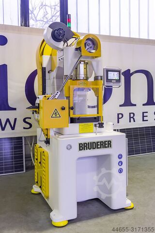 Автоматическая вырубная машина  BSTA 30