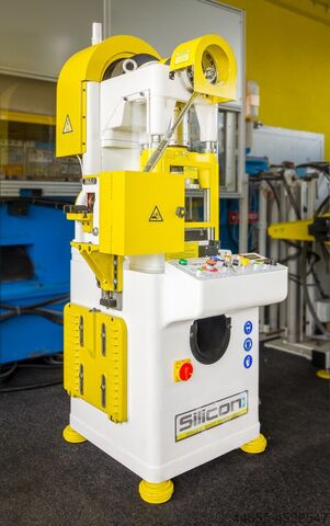 Автоматическая вырубная машина  BSTA 18