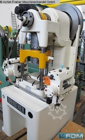 Автоматическая Штамповка прессы BRUDERER BSTA 30