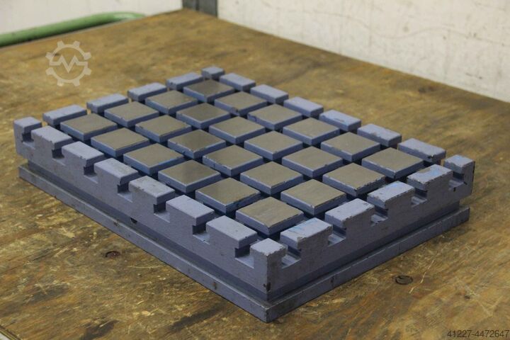 зажимная пластина с Т-образным пазом unbekannt 420/300/H70 mm