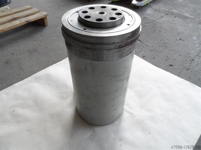 Подушка с рисунком WMW ERFURT PYE 160 neuwertig