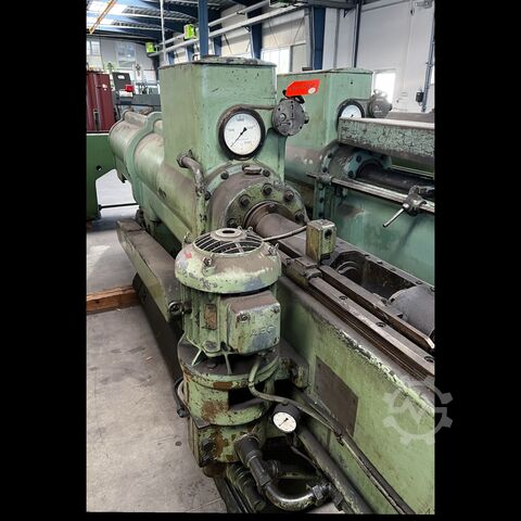 Горизонтальный внутренний протяжной станок Forst RF 20 x 2000