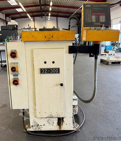 Пазовальный станок с ЧПУ Balzat 32/300