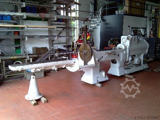 машина внутренней протяжки Forst RF 16