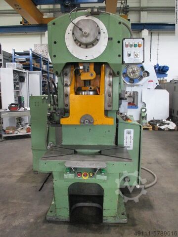 Эксцентриковый пресс - одиночная колонка HELMERDING ERH 100 B