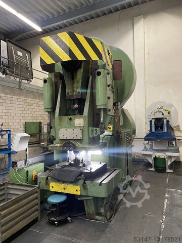 Эксцентрический пресс Heuser EPL 400