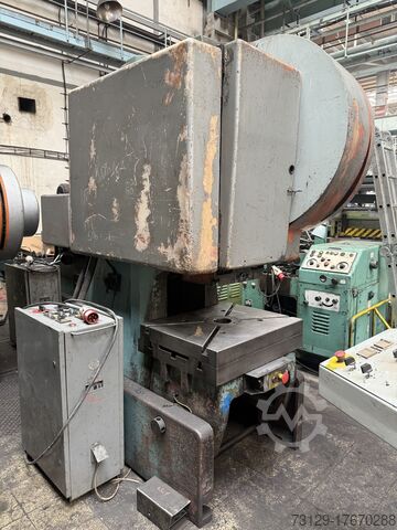 эксцентриковый пресс SMERAL LEN 63C