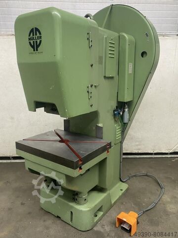 Одноколонный эксцентриковый пресс - состояние как новое MÜLLER GEFREES 60 SV DK