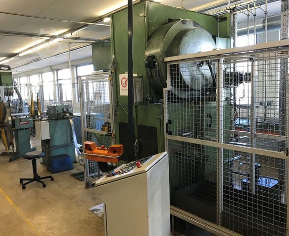 Одноколонный эксцентриковый пресс Billaud T 60