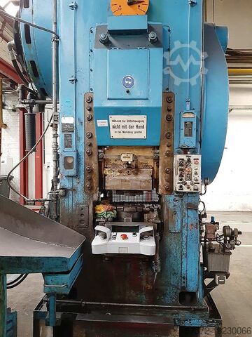 Эксцентрический пресс Schuler PK 630/0,62