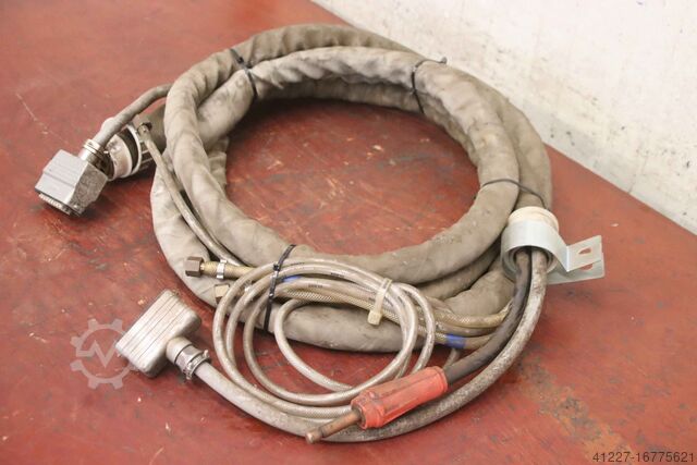 Робот для сварки MIG/MAG в рукаве unbekannt 6,0 m 16-polig