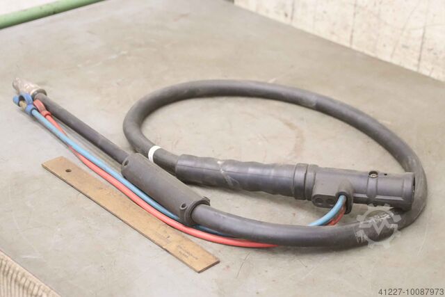 Робот для сварки шланговых пакетов MIG/MAG unbekannt 1,91 m