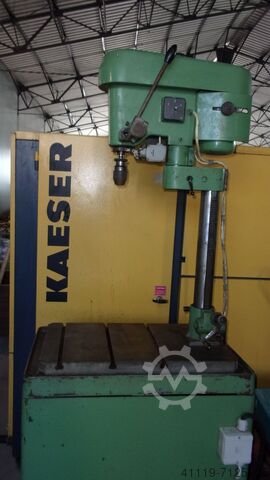 Настольный сверлильный и резьбонарезной станок Unbekannt 