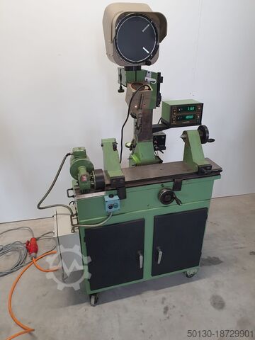 Профильный проектор Nikon VM-8A