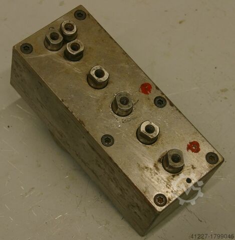 Многошпиндельная головка 7 дрелей Nottmeyer 32 Lochabstand