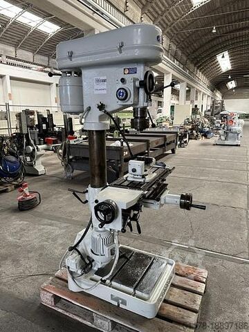 Сверлильный станок Ruffati для железа, в комплекте с тисками и механическим приводом Ruffati 