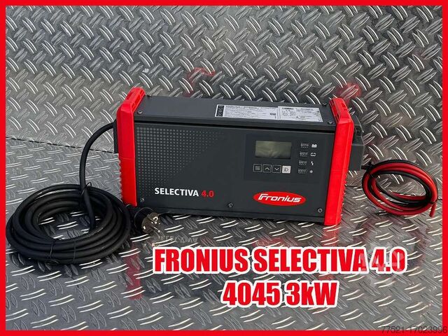 Зарядное устройство ** FRONIUS ** SELECTIVA 4045 3Kw ** ** STAPLER LADEGERÄT ** TOP ZUSTAND **