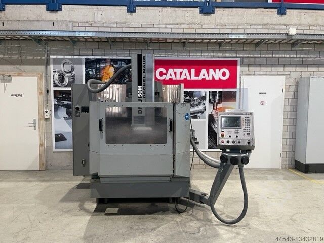 Сверлильно-фрезерный станок Deckel Maho DMU 50 M