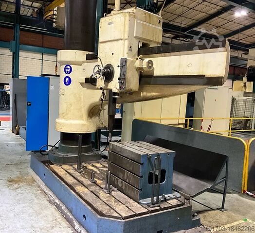 Радиально-сверлильный станок GSP 49S22