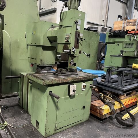 Высокоскоростная радиальная дрель UNBEKANNT radialbohrmaschine