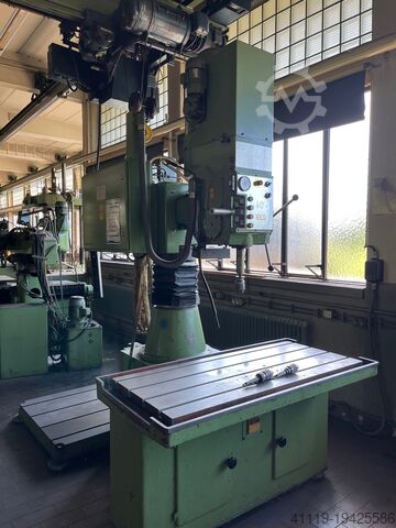 Высокоскоростной радиально-сверлильный станок HSK40  