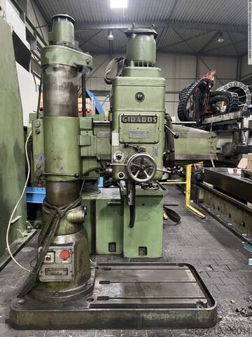 Радиально-сверлильный станок GIRARDS radialbohrmaschine