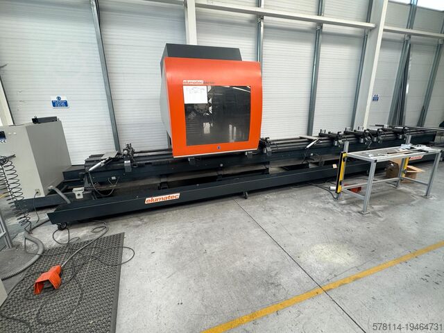 Вертикальный обрабатывающий центр Elumatec SBZ 130