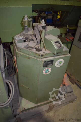 Машина для соединения углов Wedi Pressta  7000 PV 7