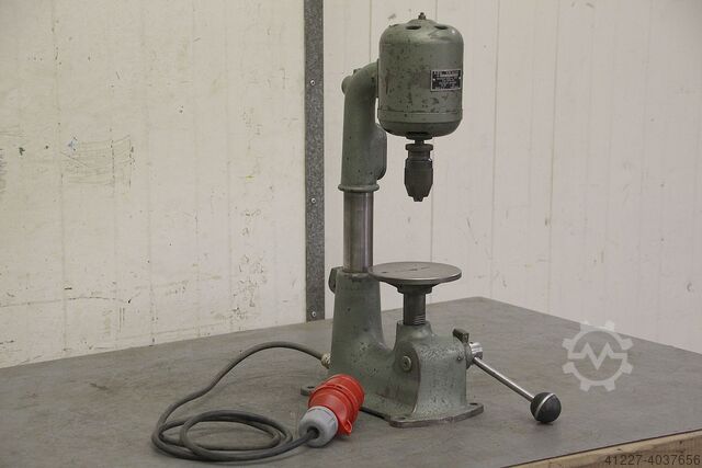 Станки настольные сверлильные AEG DTB-4/6