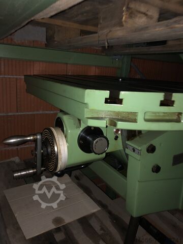 Наклонно-поворотный стол с поворотным делительным столом Friedrich Deckel 2718