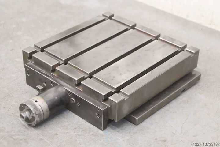 Зажимной стол unbekannt 300 x 300 mm T-Nut 12 mm