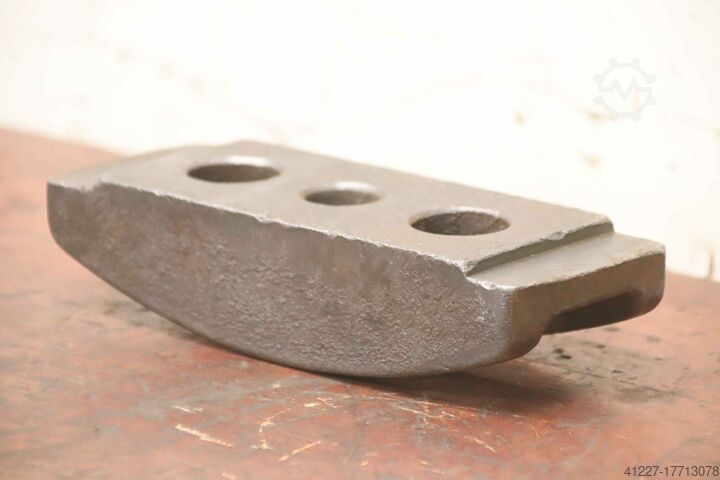 Нижний ободок unbekannt Spannbreite 148 mm